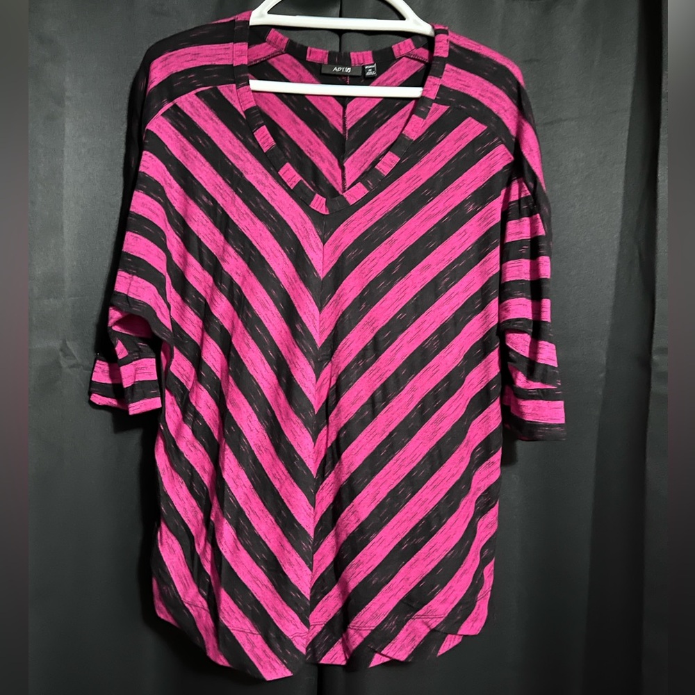3/4 length sleeves, striped t-shirt, size 1X